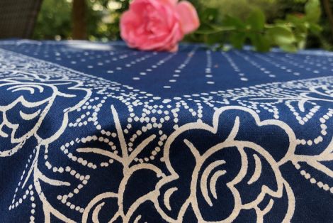 Terítő 70x70 K28-K88